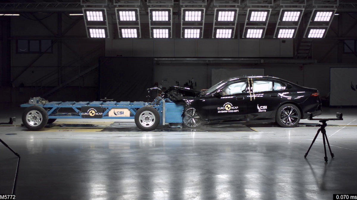 La Nuova BMW Serie 5 berlina, 5 stelle nei crash test Euro NCAP La Nuova BMW Serie 5 berlina, 5 stelle nei crash test Euro NCAP