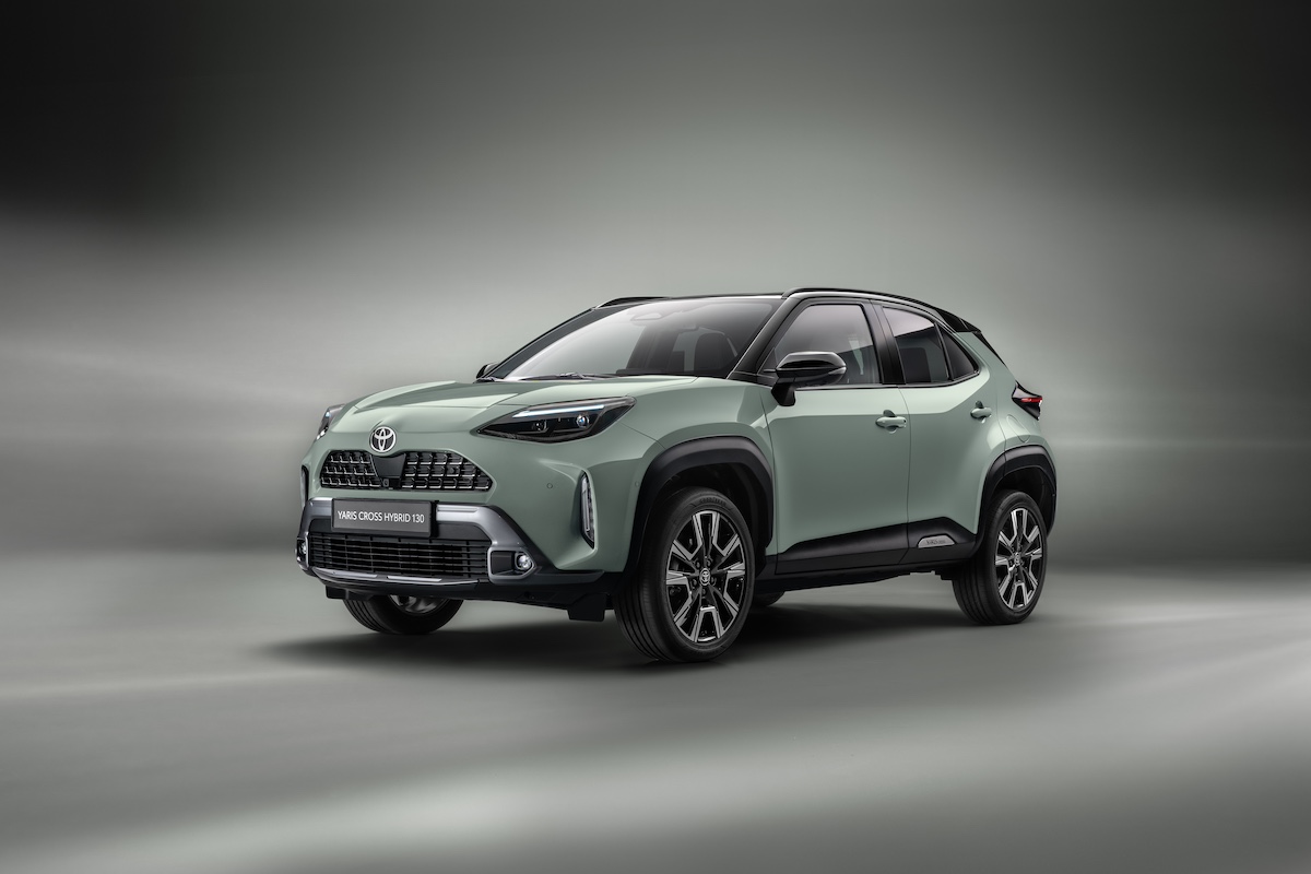 Toyota: aperti gli ordini per la nuova Gamma della Yaris Cross 2024