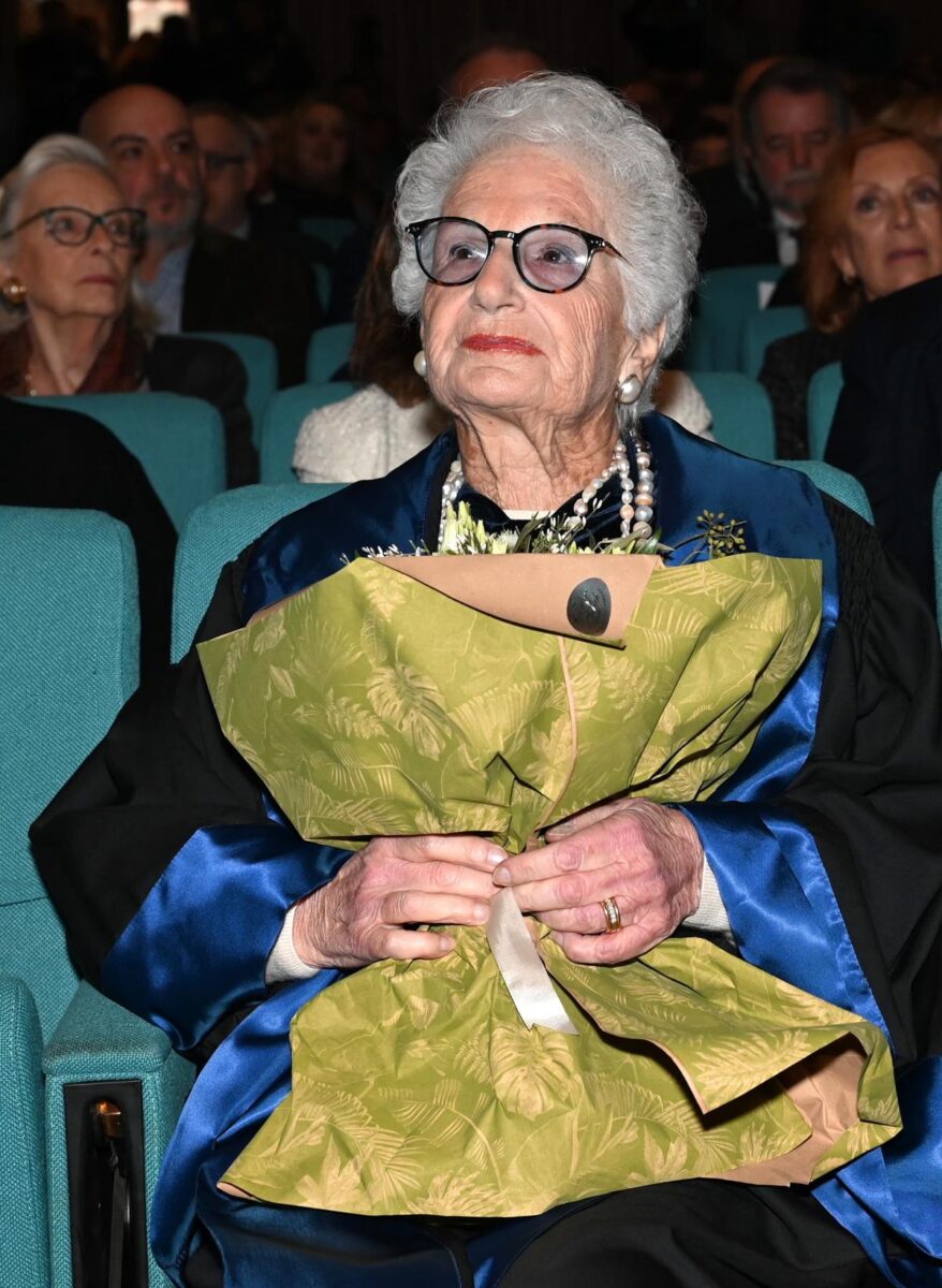 Liliana Segre laureata ad honorem nella Giornata della Memoria Liliana Segre laureata ad honorem nella Giornata della Memoria