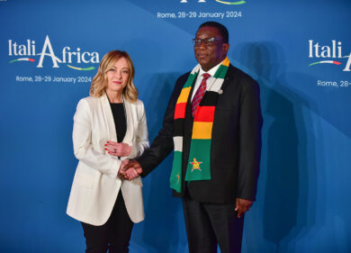 Vertice africano, pur di menare su Meloni i media calpestano anche Mattei