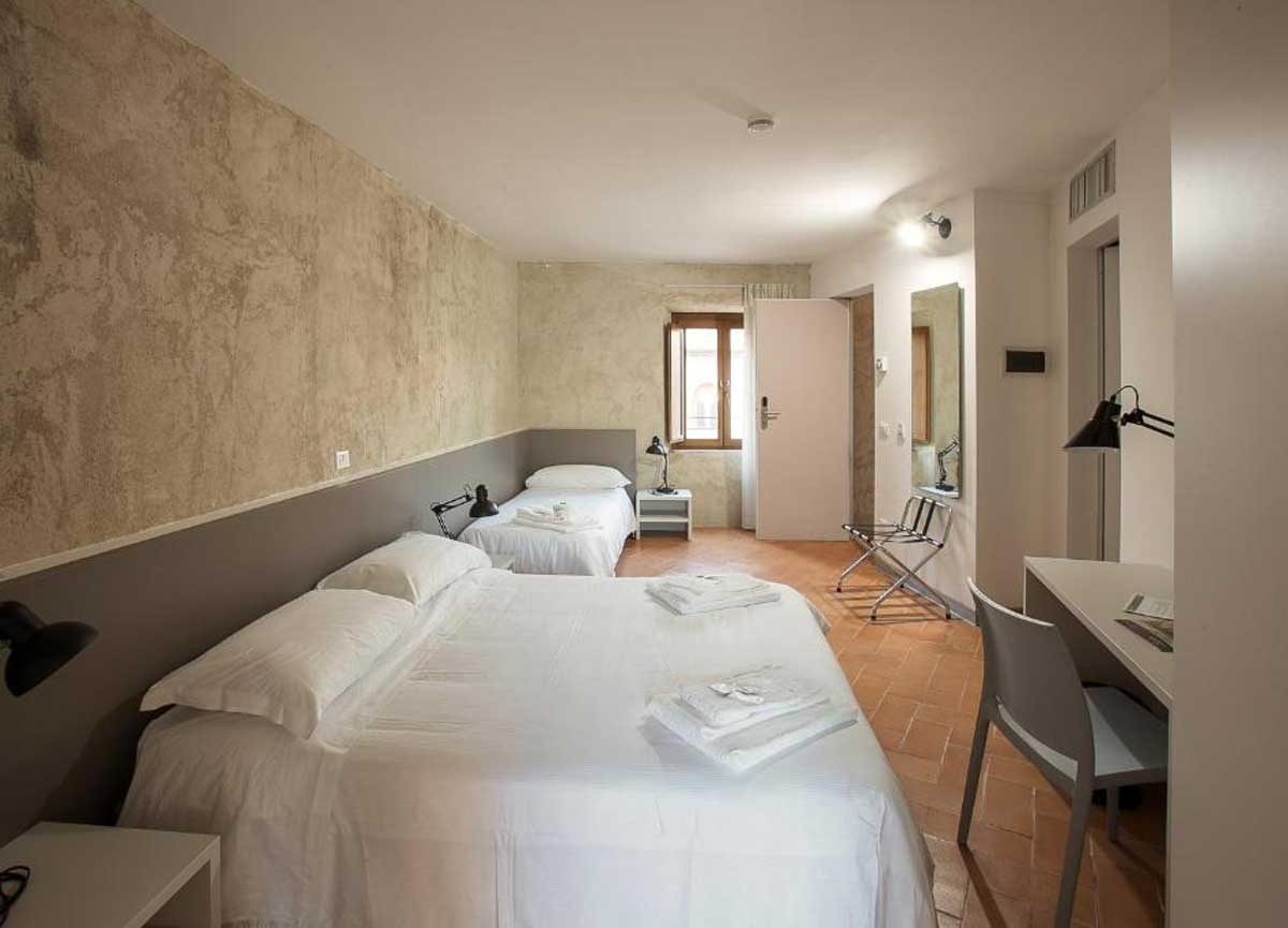 Francesco Rocca ha un castello ma lo dimentica. Santa Severa: abbandonato Francesco Rocca ha un castello ma lo dimentica. Santa Severa: abbandonato