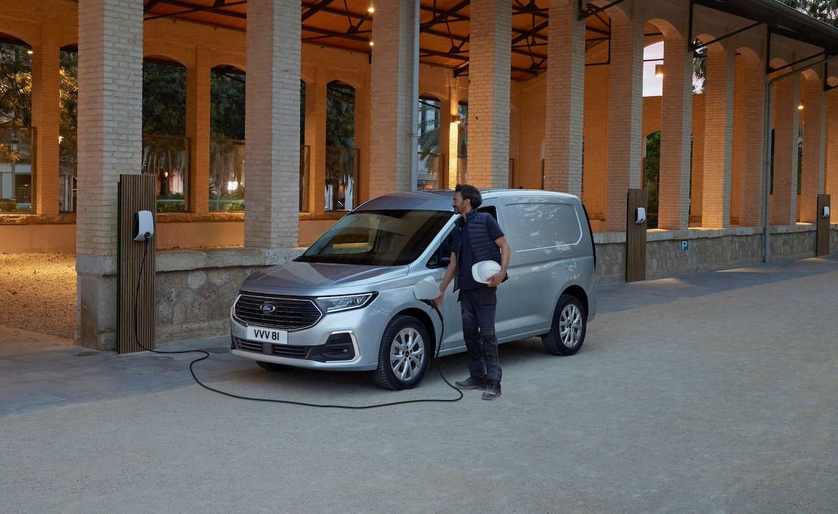Ford Pro svela il nuovo Transit Connect Ford Pro svela il nuovo Transit Connect