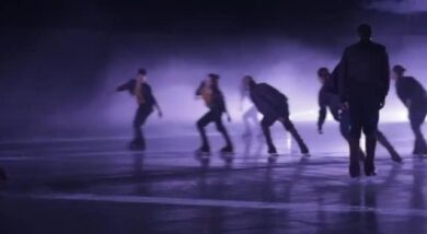 Murmuration, il pattinaggio su ghiaccio anticipa la Biennale Danza