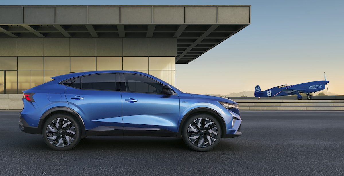 Rafale, apre una nuova era del Design Renault Rafale, apre una nuova era del Design Renault