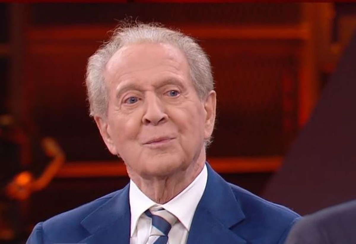 Remigi torna in tv, Morlacchi: “Chiede scusa a tutti tranne a me”. L’autogol Remigi torna in tv, Morlacchi: “Chiede scusa a tutti tranne a me”. L’autogol