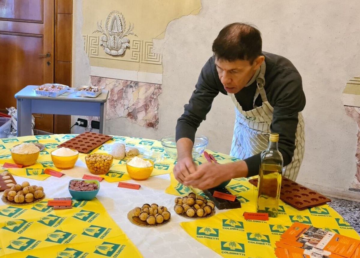 Girasoli d’inverno a Palazzo Isimbardi: cucina sociale con i detenuti. VIDEO Girasoli d’inverno a Palazzo Isimbardi: cucina sociale con i detenuti. VIDEO