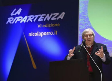 Sgarbi: “Mi dimetto da sottosegretario alla Cultura”. E attacca Sangiuliano