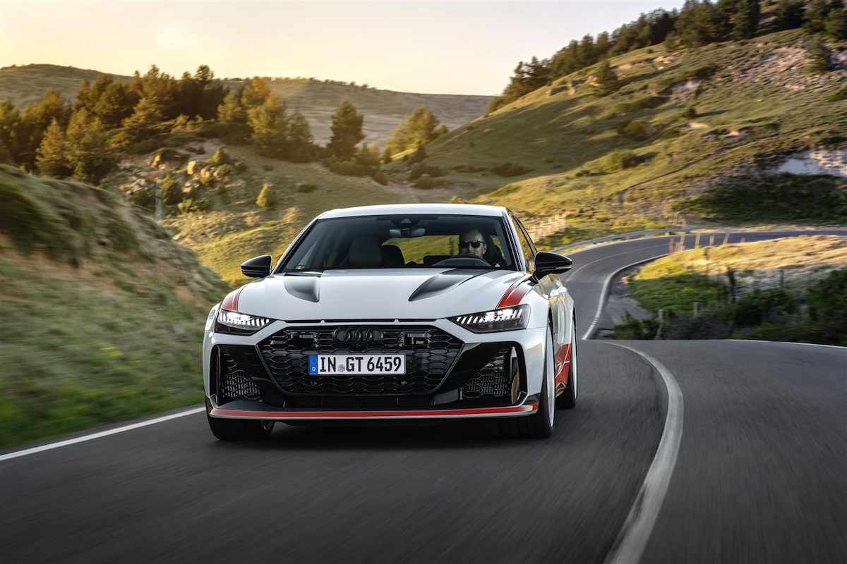 Audi RS Avant GT: realizzata in tiratura limitata di 660 esemplari Audi RS Avant GT: realizzata in tiratura limitata di 660 esemplari