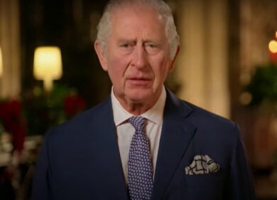 Carlo III ha un tumore: ecco di che malattia soffre il sovrano britannico