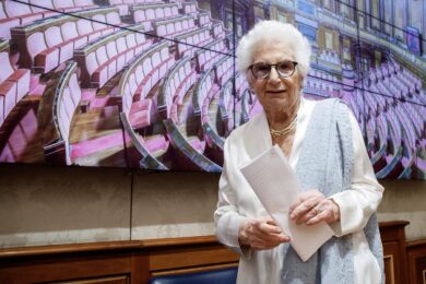 Liliana Segre, il figlio: “Quereleremo Elena Basile”