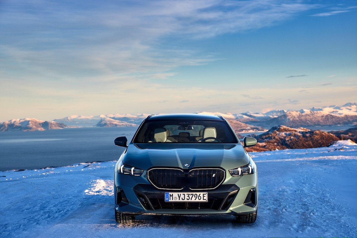 Nuova BMW Serie 5 Touring: innovazione e sostenibilità nella mobilità premium Nuova BMW Serie 5 Touring: innovazione e sostenibilità nella mobilità premium