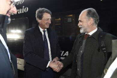 Un Frecciarossa per Corradi, Rossi e i giornalisti Rai: l’ira di Salvini