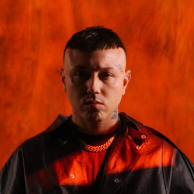 Sanremo, Lazza va fuori sincrono: scusate, non ho performato come al solito