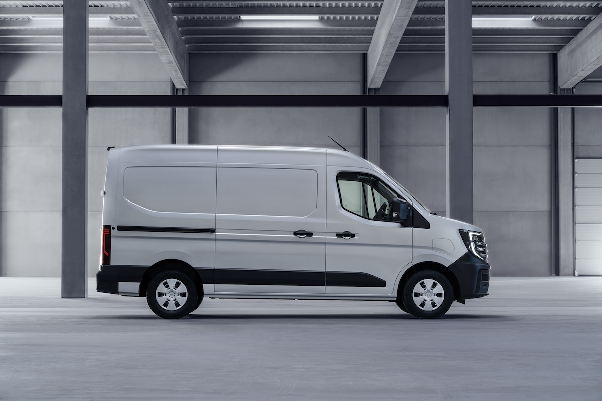 Nissan lancia il rivoluzionario Interstar-e: al servizio dei professionisti Nissan lancia il rivoluzionario Interstar-e: al servizio dei professionisti