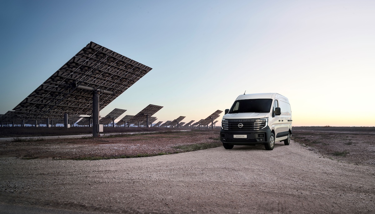 Nissan lancia il rivoluzionario Interstar-e: al servizio dei professionisti Nissan lancia il rivoluzionario Interstar-e: al servizio dei professionisti