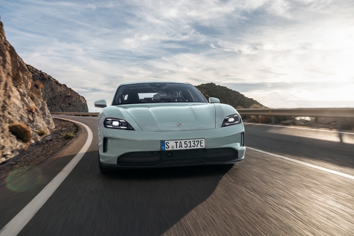 Porsche Taycan 2024: nuovi orizzonti nella mobilità elettrica Porsche Taycan 2024: nuovi orizzonti nella mobilità elettrica
