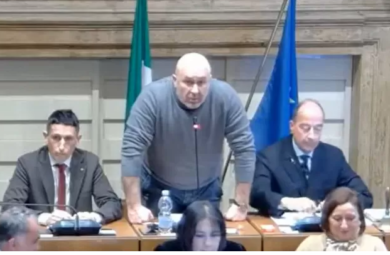 Bandecchi: “Mi dimetto da sindaco di Terni”