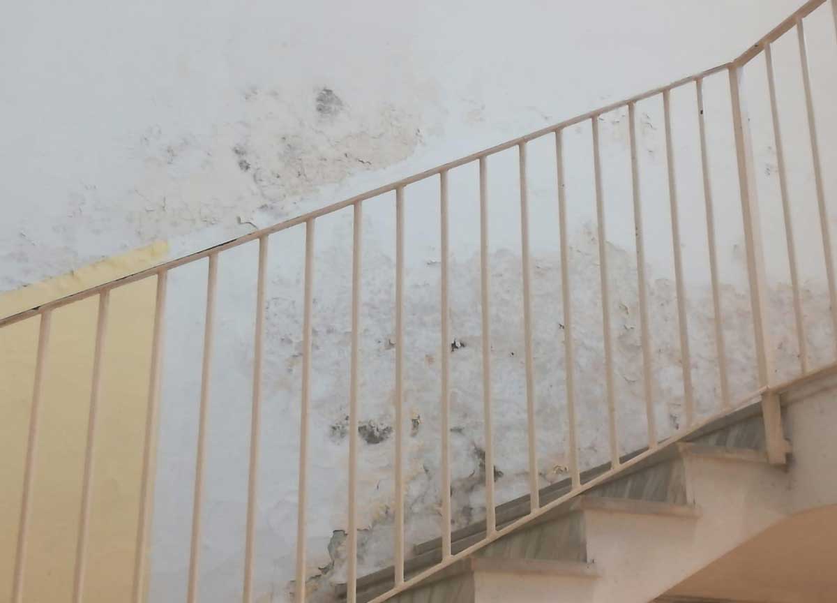 Scuole a pezzi, il dossier da brivid della Uil: “Istituti a rischio sicurezza”