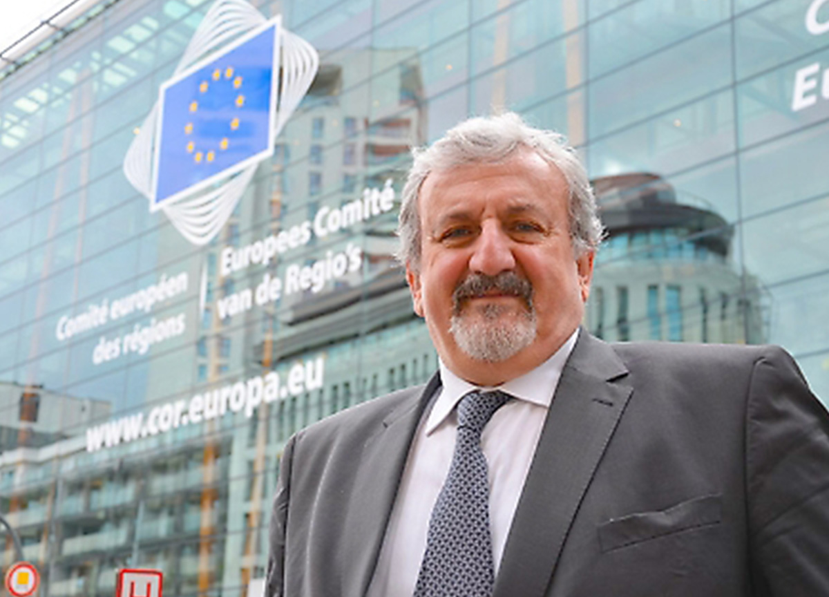 Ex-Ilva, Emiliano scrive alla presidente Meloni e al ministro Urso