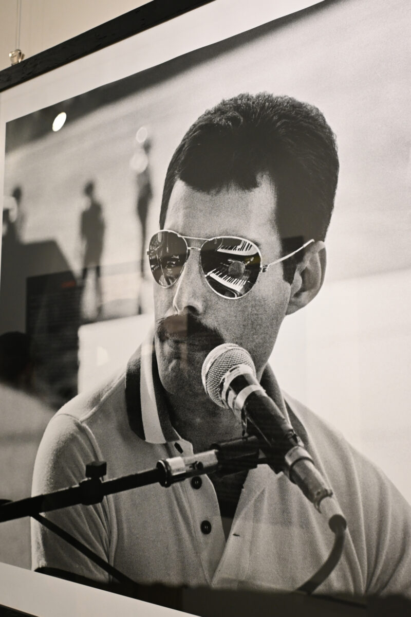 QUEEN UNSEEN | Peter Hince un racconto fotografico di Freddie Mercury a Milano