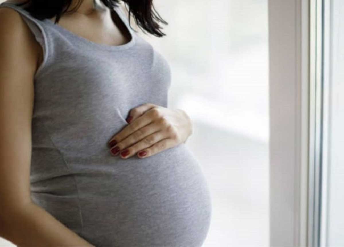 Finge 5 gravidanze e 12 aborti per non lavorare: truffa Inps da 111mila euro Finge 5 gravidanze e 12 aborti per non lavorare: truffa Inps da 111mila euro