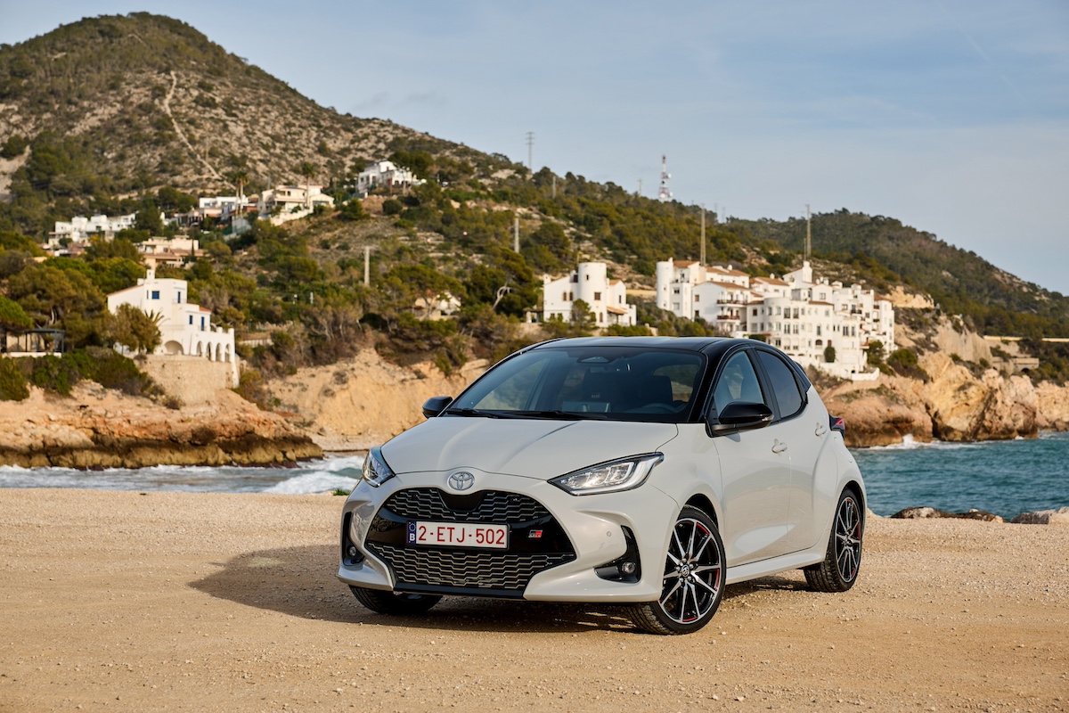 Toyota Yaris: Innovazione e Kaizen sulla nuova generazione ibrida Toyota Yaris: Innovazione e Kaizen sulla nuova generazione ibrida