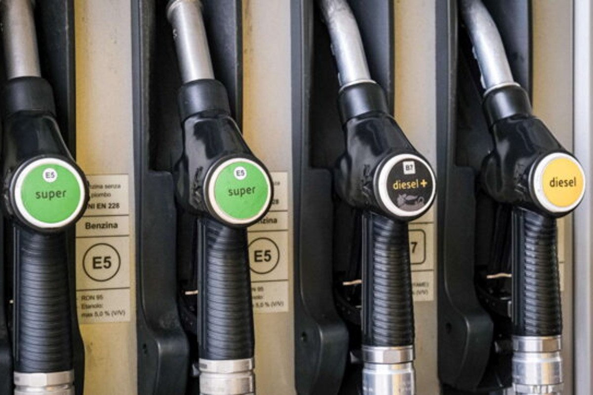 Carburanti alle stelle, stangata per benzina e gasolio: tutti i numeri