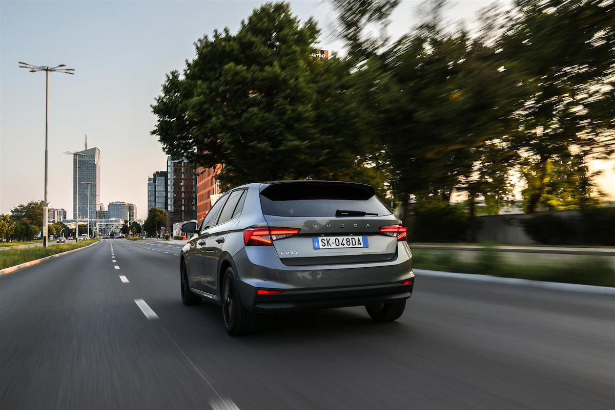 Škoda Fabia Young Edition: sicurezza e stile per neo-patentati Škoda Fabia Young Edition: sicurezza e stile per neo-patentati