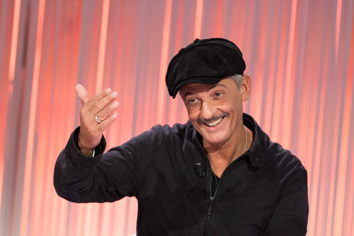 Fiorello accusato di satanismo: “Pur di fare soldi vendi l’anima al diavolo” Fiorello accusato di satanismo: “Pur di fare soldi vendi l’anima al diavolo”