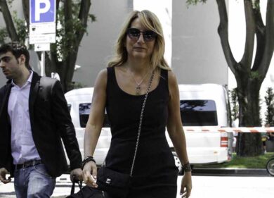 Jo Squillo derubata a Roma, l’auto scassinata: “Mi hanno portato via tutto”