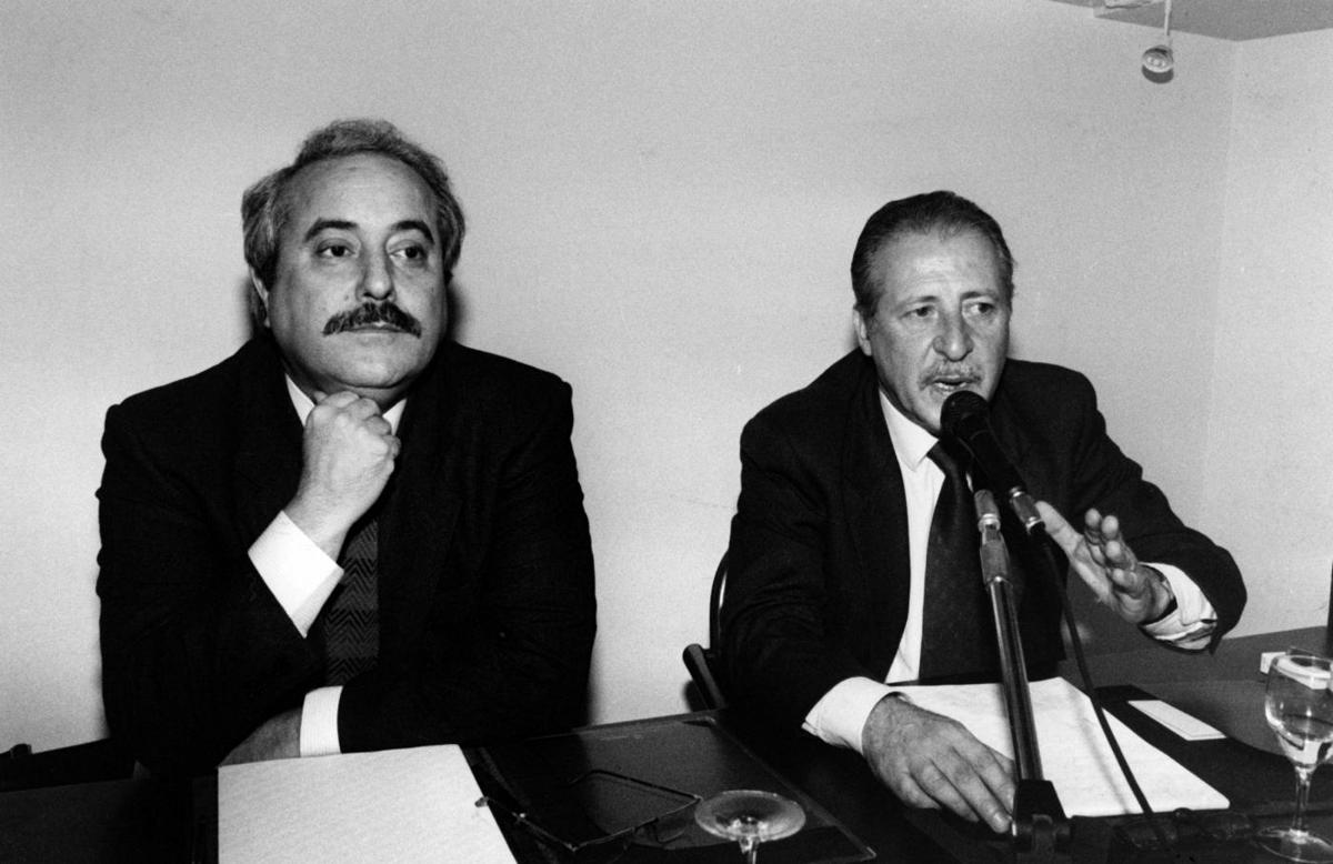 Borsellino e quel bigliettino ritrovato: “L’ho preso io”. Il giorno dopo morì