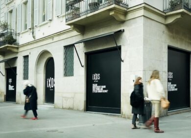Apre a Milano nel cuore della fashion week il primo monomarca Ixos