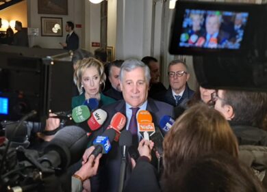 Forum Sanità, Tajani: “Medicina di prossimità e medici italiani”. VIDEO