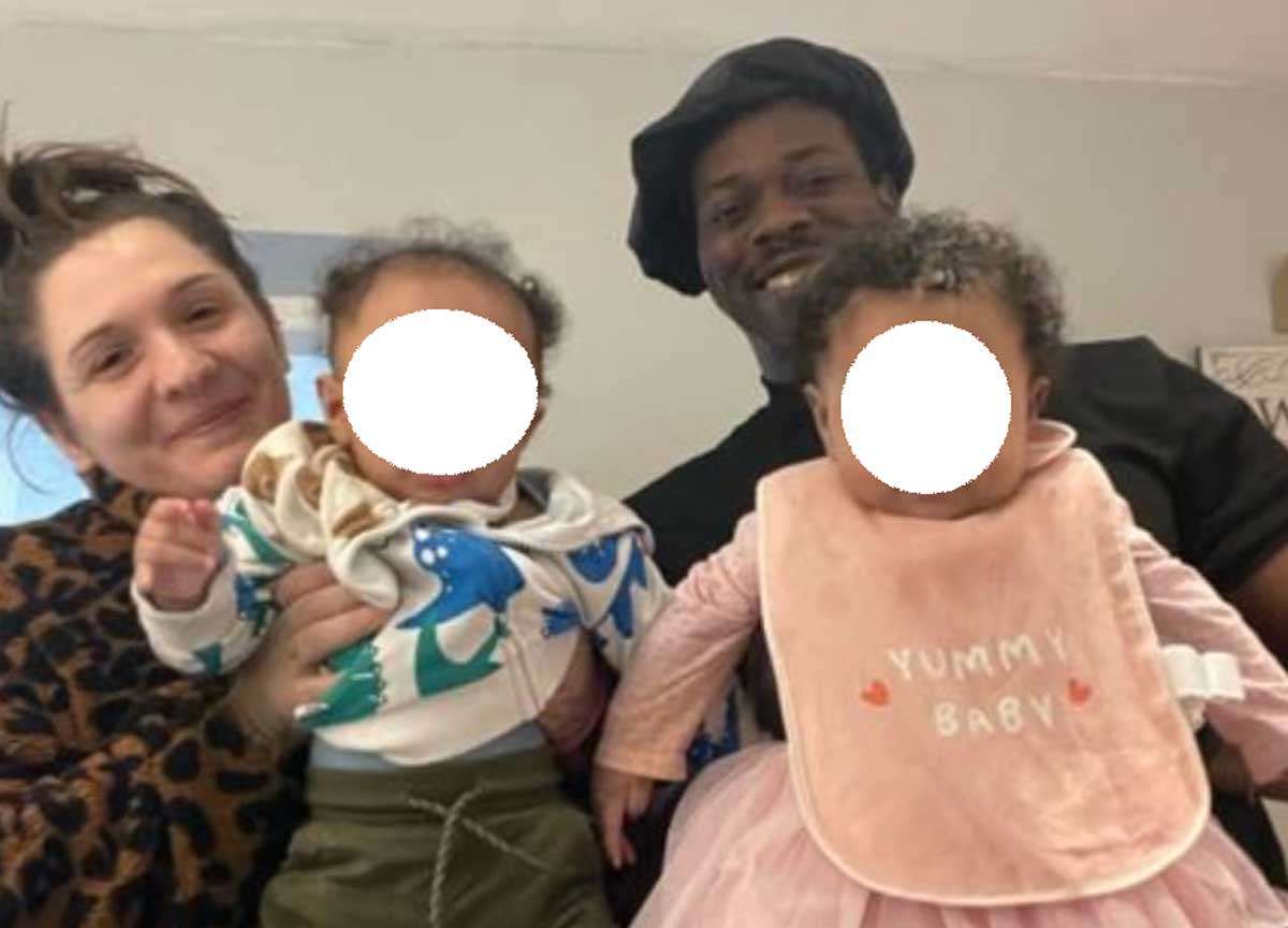 Gemellini prigionieri in Inghilterra: dimenticati dall’Italia: “Aiutateci” Gemellini prigionieri in Inghilterra: dimenticati dall’Italia: “Aiutateci”