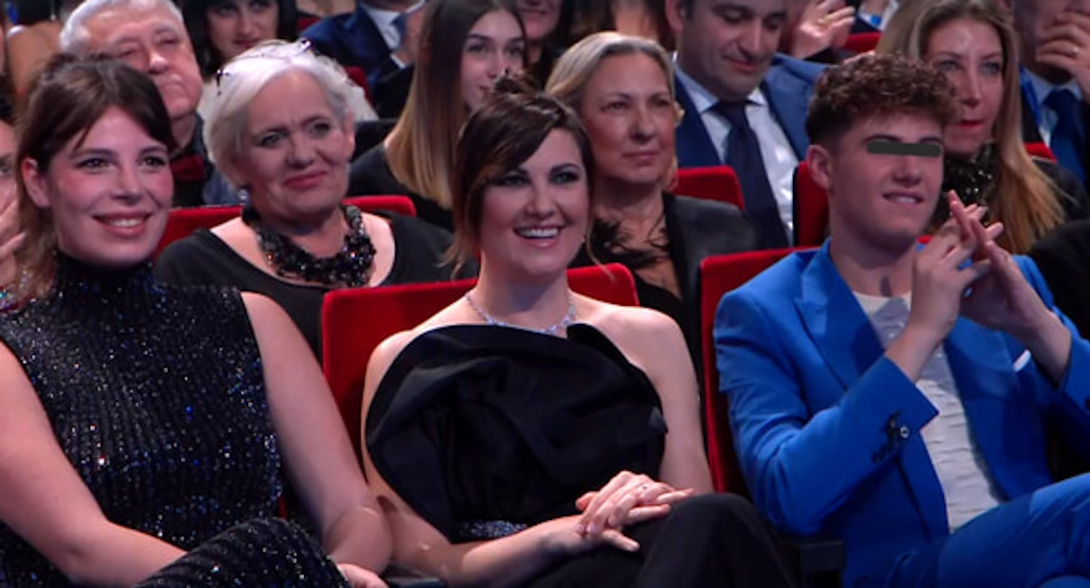 Chi è Alice Sebastiani, prima figlia di Amadeus: la passione per la moda e…