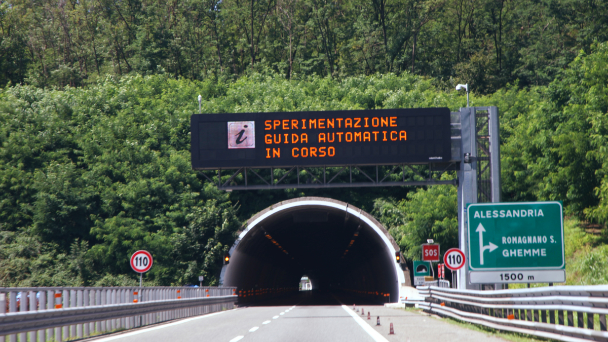 ASPI, prosegue la sperimentazione della guida autonoma ASPI, prosegue la sperimentazione della guida autonoma
