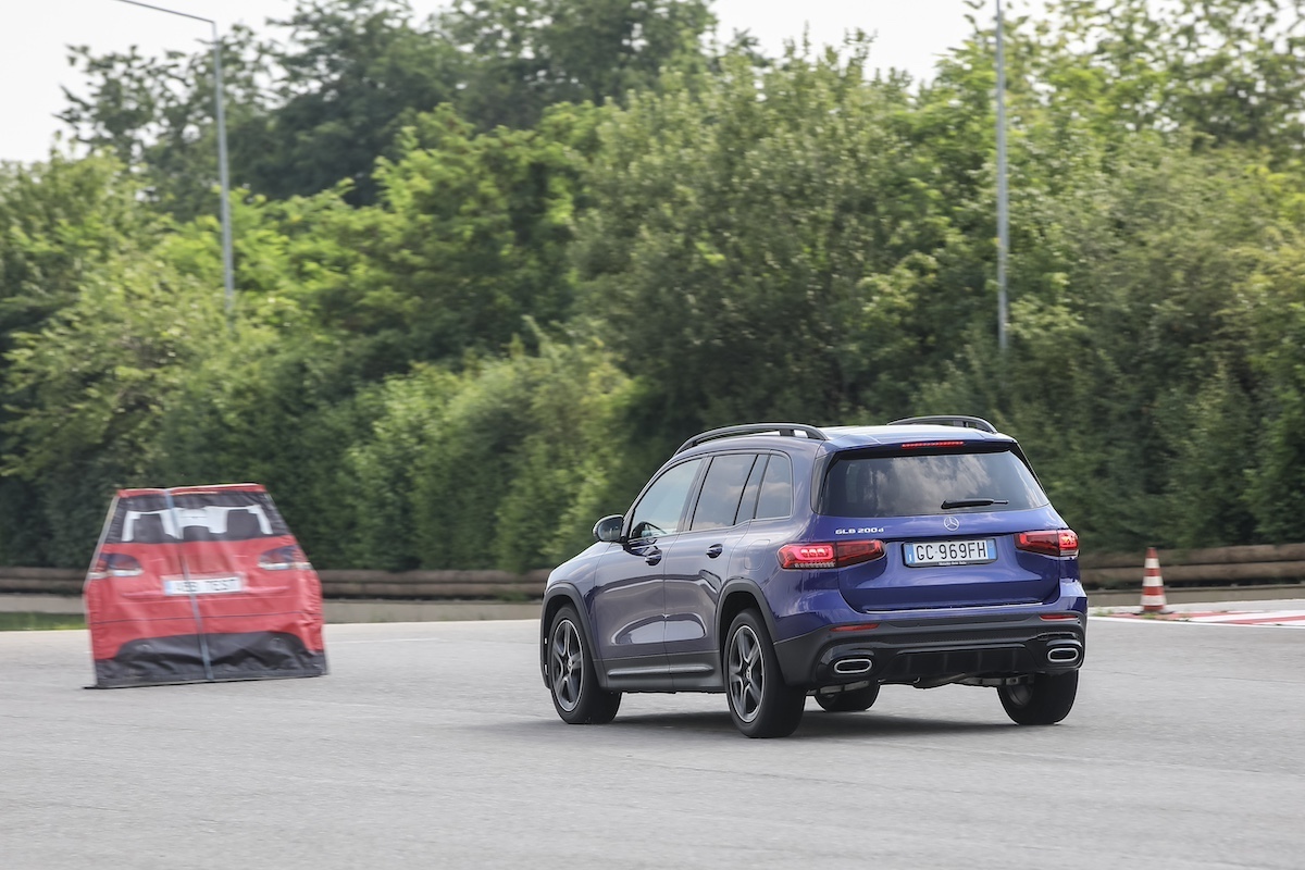 Mercedes e ACI: sicurezza e eco guida 2024 Mercedes e ACI: sicurezza e eco guida 2024