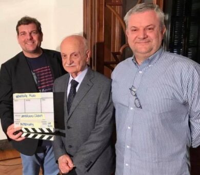 A Bari il regista Ambrogio Crespi e il Generale Mario Mori