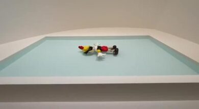Una Pop Art meno luccicante, dopo Warhol arriva Cattelan