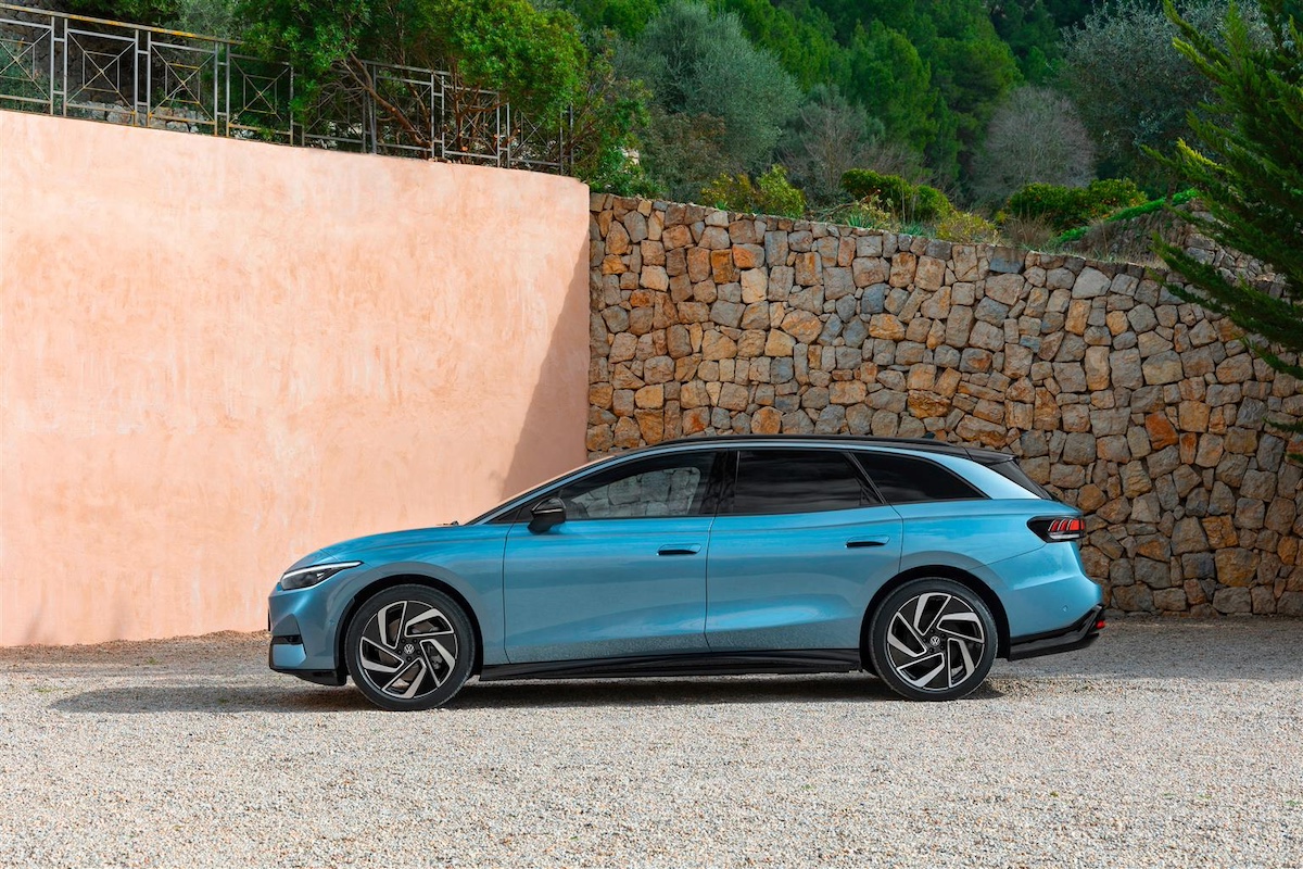 Volkswagen lancia ID.7 Tourer: la rivoluzione elettrica Volkswagen lancia ID.7 Tourer: la rivoluzione elettrica