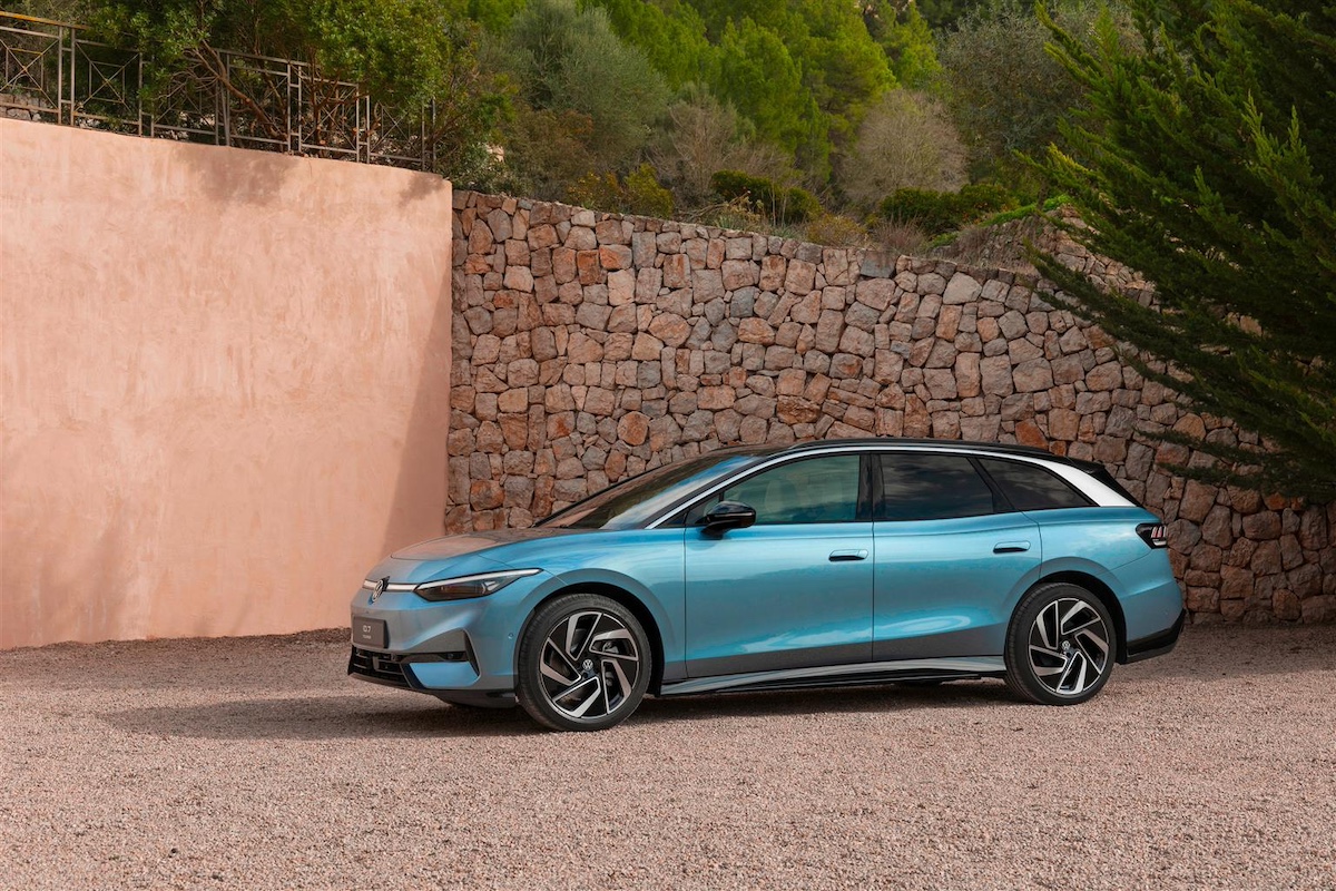 Volkswagen lancia ID.7 Tourer: la rivoluzione elettrica Volkswagen lancia ID.7 Tourer: la rivoluzione elettrica