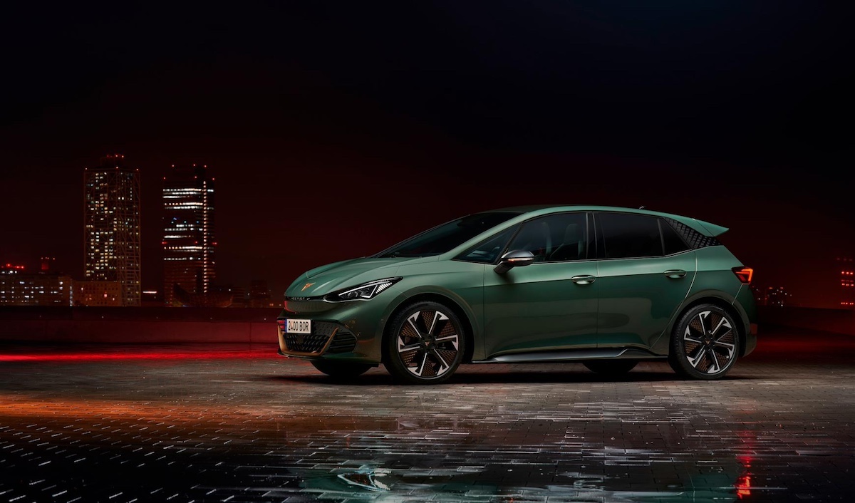 CUPRA Born VZ 2024: innovazione e prestazioni nel nuovo modello elettrico