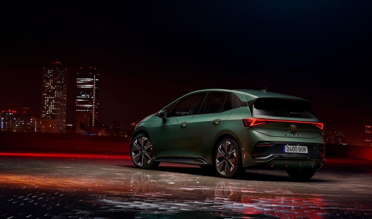 CUPRA Born VZ 2024: innovazione e prestazioni nel nuovo modello elettrico