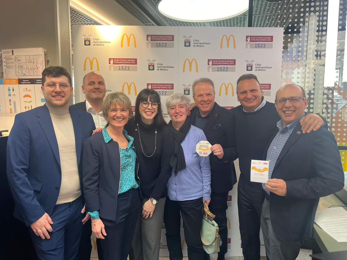 Il ristorante McDonald’s di Cinisello Balsamo contro la violenza sulle donne