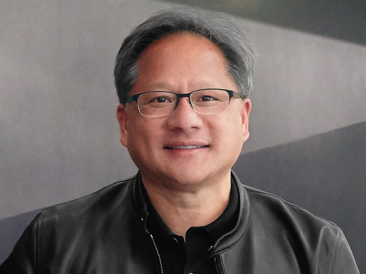 Jensen Huang, chi è l’uomo che fa i(Nvidia) ai colossi IA della Silicon Valley Jensen Huang, chi è l’uomo che fa i(Nvidia) ai colossi IA della Silicon Valley
