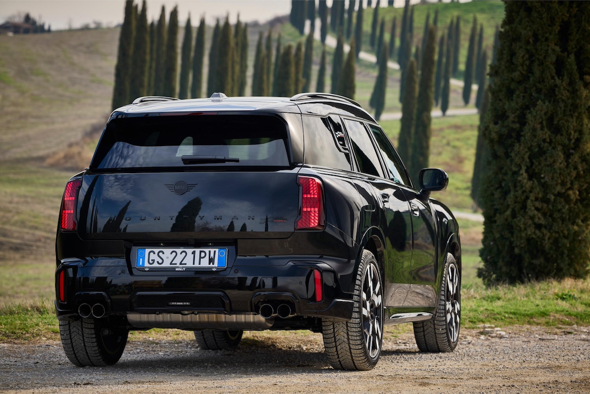 Nuova MINI John Cooper Works Countryman: prestazioni e stile al top