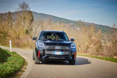Nuova MINI John Cooper Works Countryman: prestazioni e stile al top