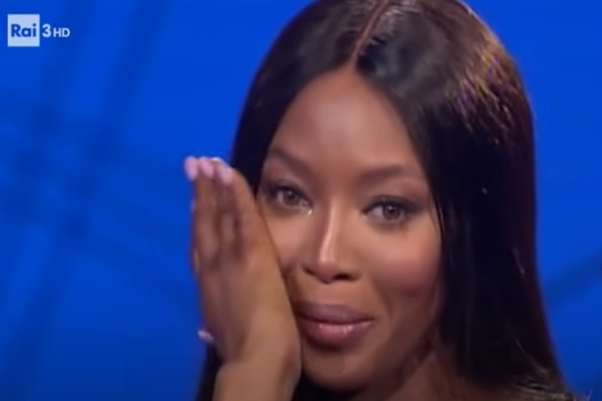 Che Tempo Che Fa: Naomi Campbell ospite. Quella volta che pianse in studio da Fabio Fazio… Che Tempo Che Fa: Naomi Campbell ospite. Quella volta che pianse in studio da Fabio Fazio…