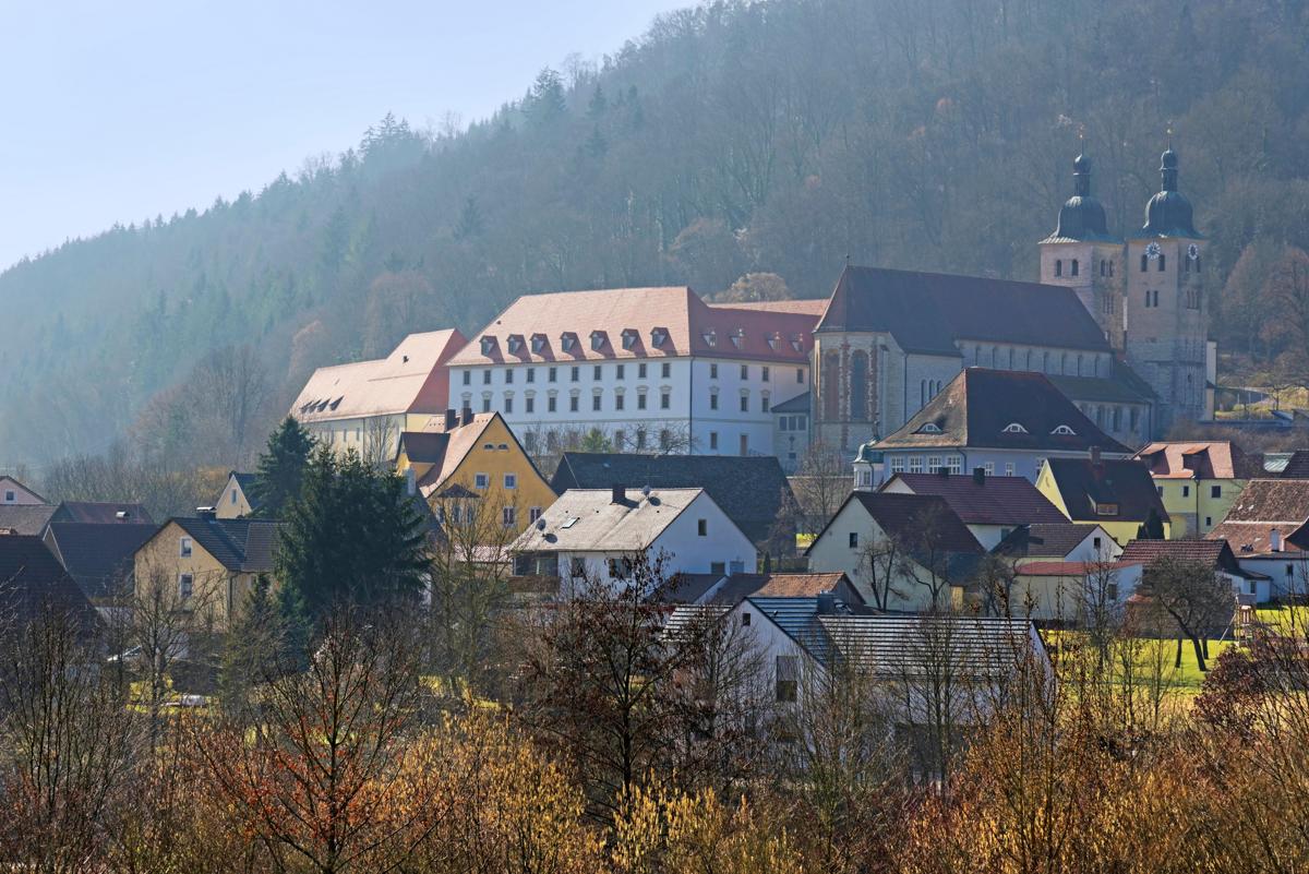 In cammino – Abbazie d’Europa In cammino – Abbazie d’Europa