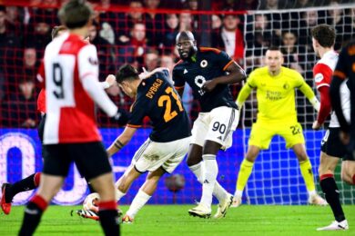 Roma-Feyenoord dove vederla? TV8, Sky, Dazn o Mediaset? Tv-streaming news